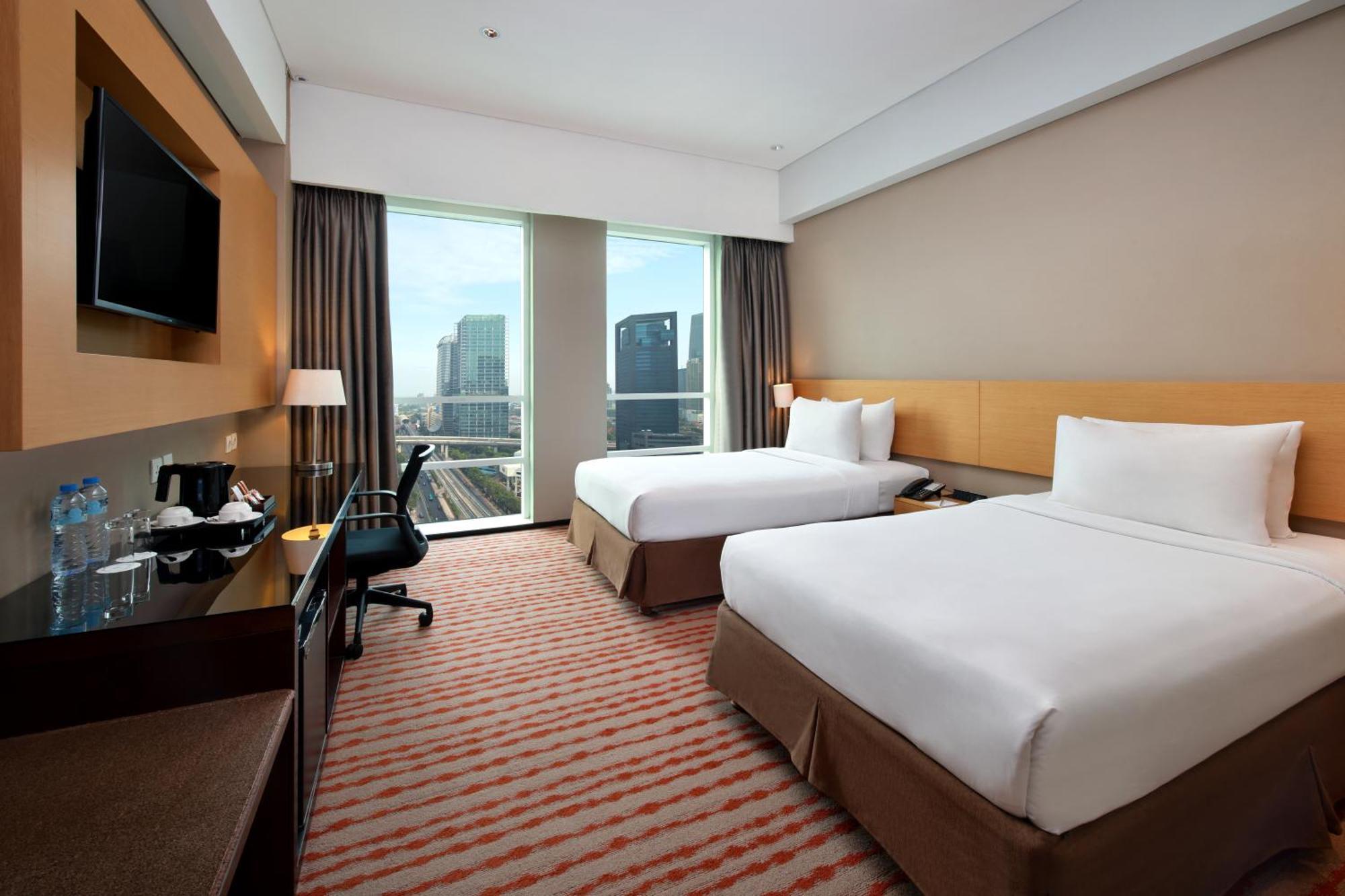Js Luwansa Hotel & Convention Center Jakarta Exterior foto